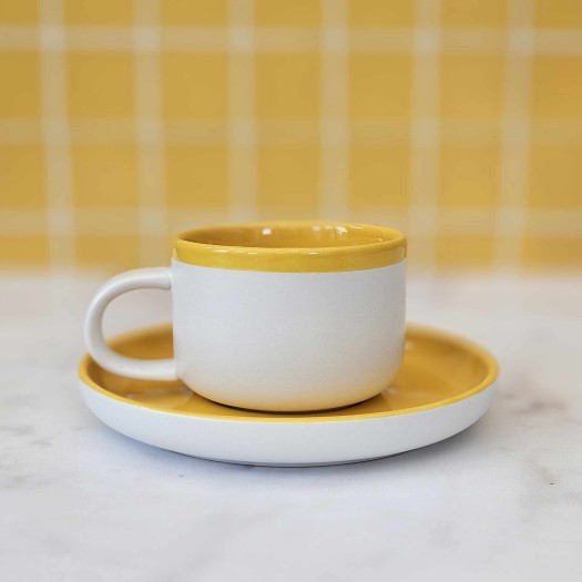 La Cafetiere Barcelona Mustard Teacup And Saucer 250ml Capacity 