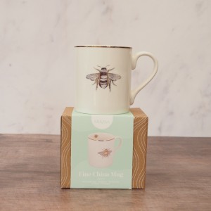 Mikasa Porcelain Queen Bee Straight Mug