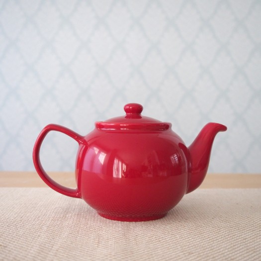 1100l Fine Stoneware Vibrant Red Teapot