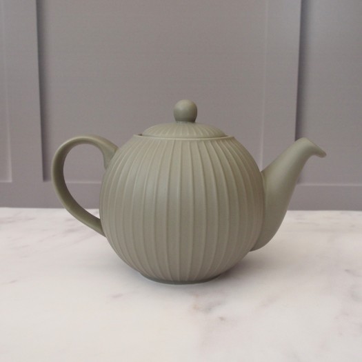 London Pottery Grey Textured Teapot With A Giftable Packaging