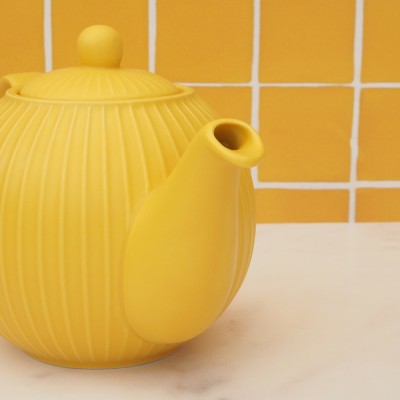 900ml London Pottery Yellow Textured Teapot