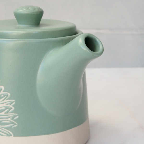 3 Cup Artisan Flower Fine China Teapot 