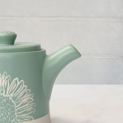 3 Cup Artisan Flower Fine China Teapot 