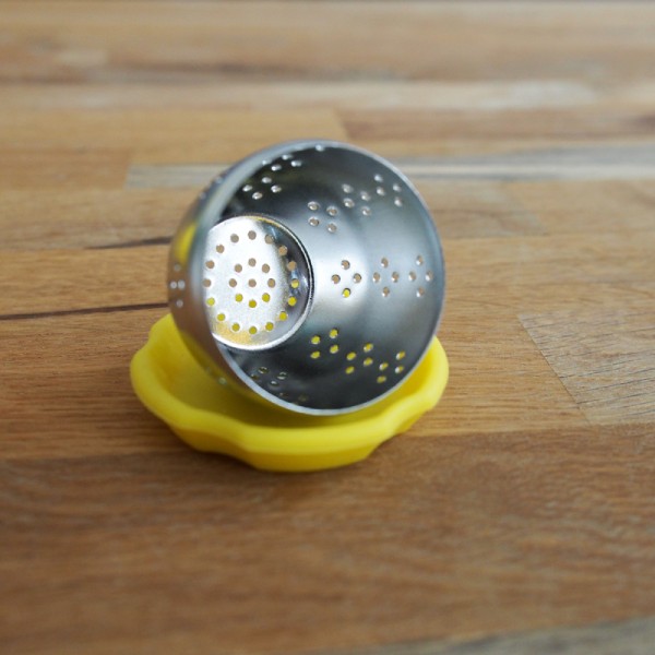Loose Tea Infuser With Silicone Handle 